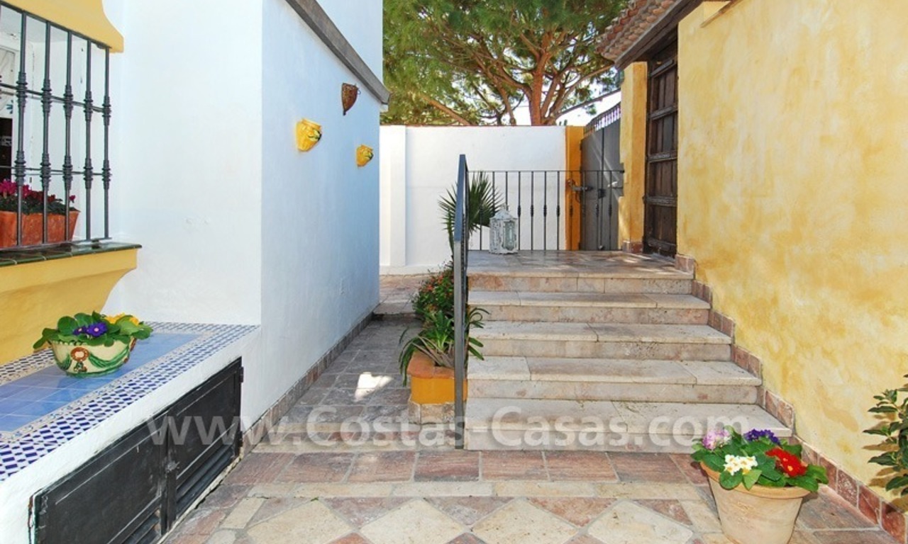 Andalusian style villa for sale in Nueva Andalucia - Marbella 6