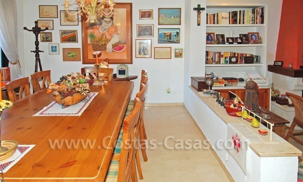 Beachside townhouse close to the beach for sale in Marbella 7