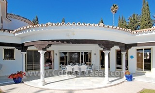 First line golf andalusian styled villa for sale in Estepona – Marbella 3