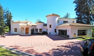 First line golf andalusian styled villa for sale in Estepona – Marbella 10