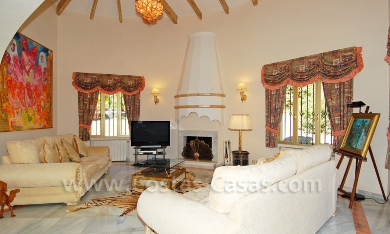First line golf andalusian styled villa for sale in Estepona – Marbella 13