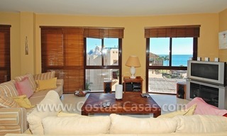 Luxury beachside apartments for sale, New Golden Mile, Marbella - Estepona 15