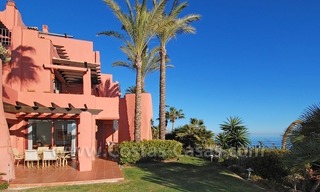 Luxury front line beach apartment for sale, first line beach complex, New Golden Mile, Marbella - Estepona 4