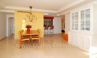 Luxury front line beach apartment for sale, first line beach complex, New Golden Mile, Marbella - Estepona 10