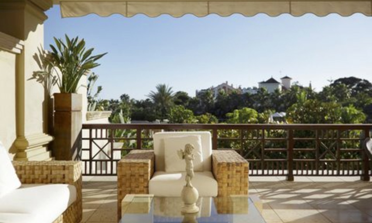 Exclusive apartment for sale, Puerto Banus – Marbella 2
