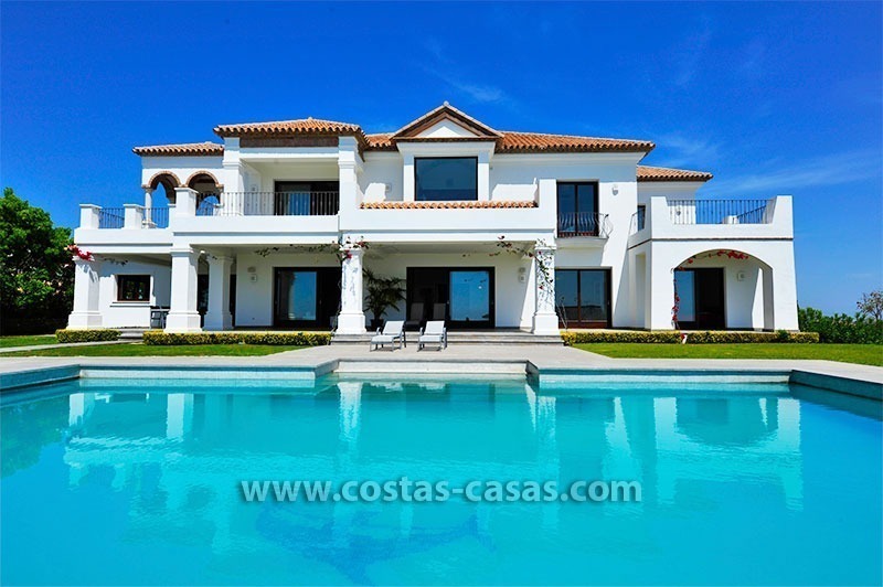 Contemporary Andalusian style luxury villa for sale at Golf Resort between Marbella and Estepona