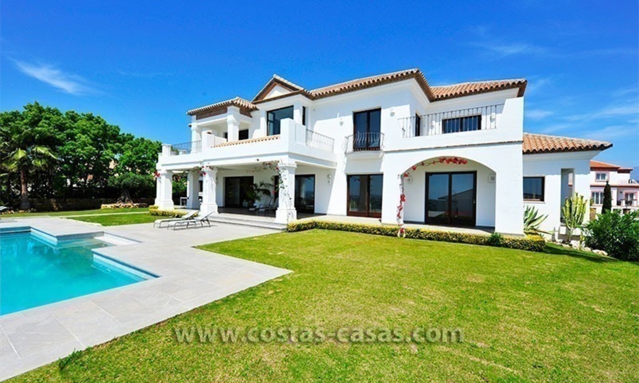 Contemporary Andalusian style luxury villa for sale at Golf Resort between Marbella and Estepona 3