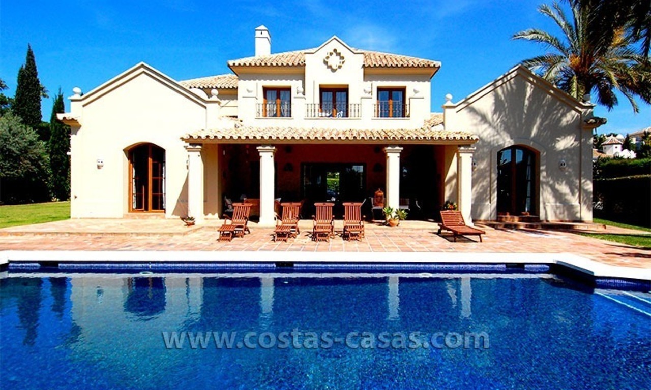 Distressed Sale! Andalusian Styled Villa for Sale in Estepona – Marbella 0
