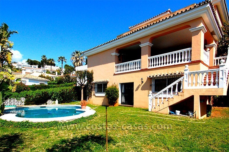Spanish villa for sale in Nueva Andalucia - Marbella