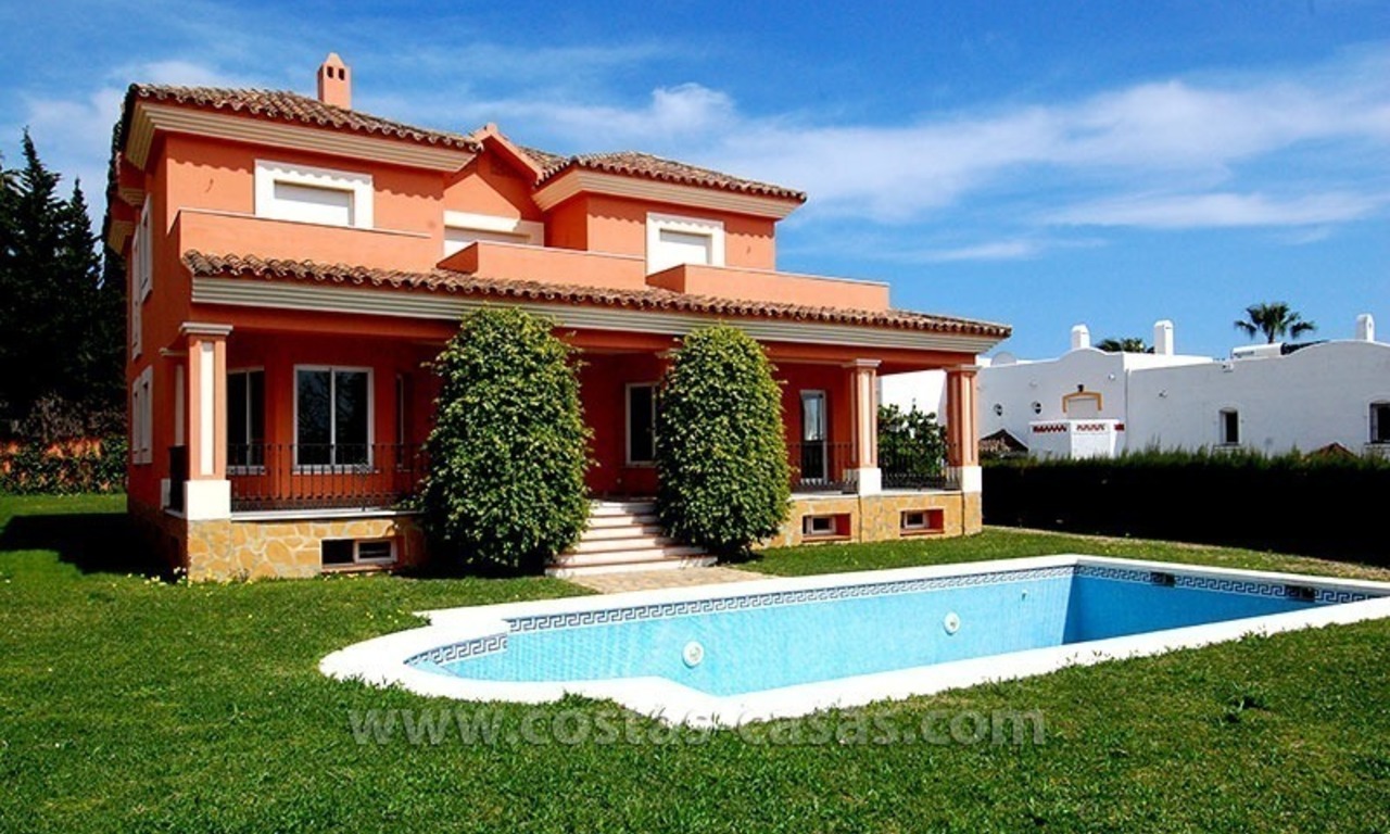 Bargain newly built villa for sale in the New Golden Mile, Marbella - Estepona 1