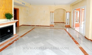Bargain newly built villa for sale in the New Golden Mile, Marbella - Estepona 5