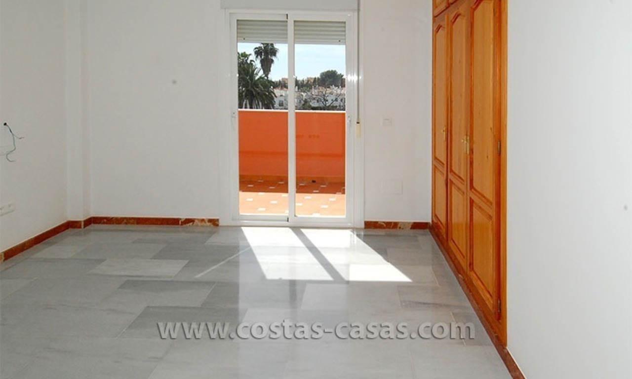 Bargain newly built villa for sale in the New Golden Mile, Marbella - Estepona 11