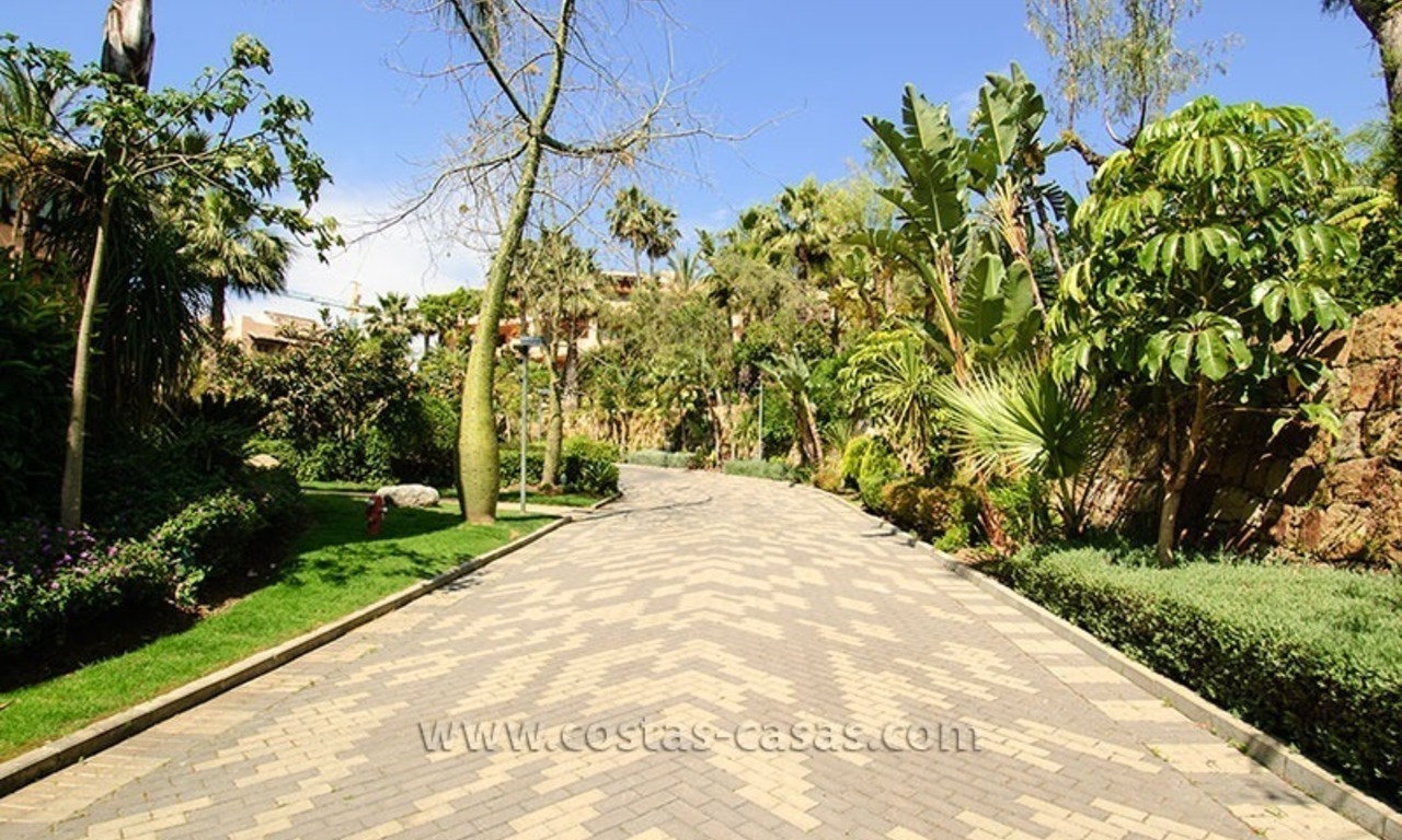 Exclusive Luxury Apartment for Sale on the Golden Mile in Marbella 17