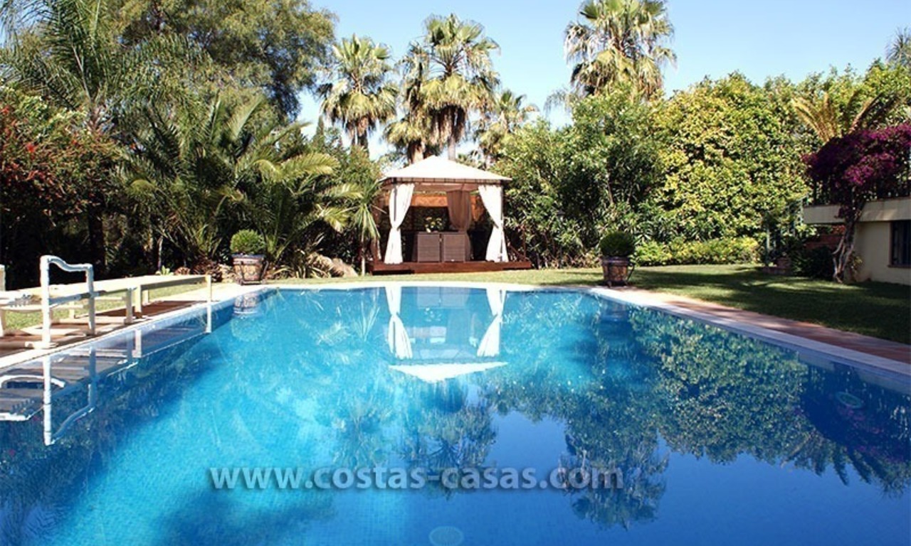 Andalusian villa for sale on the Golden Mile in Marbella 8