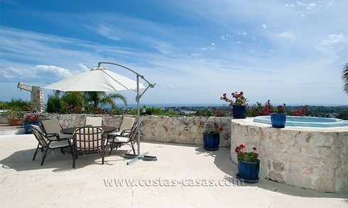 Villa for sale in an up-market area of Nueva Andalucia – Marbella 