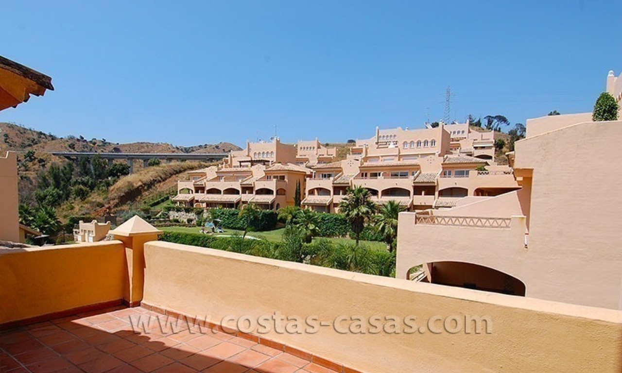 Penthouse apartment for sale in Marbella East 5