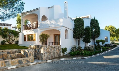 Villa for sale in Nueva Andalucia - Marbella 