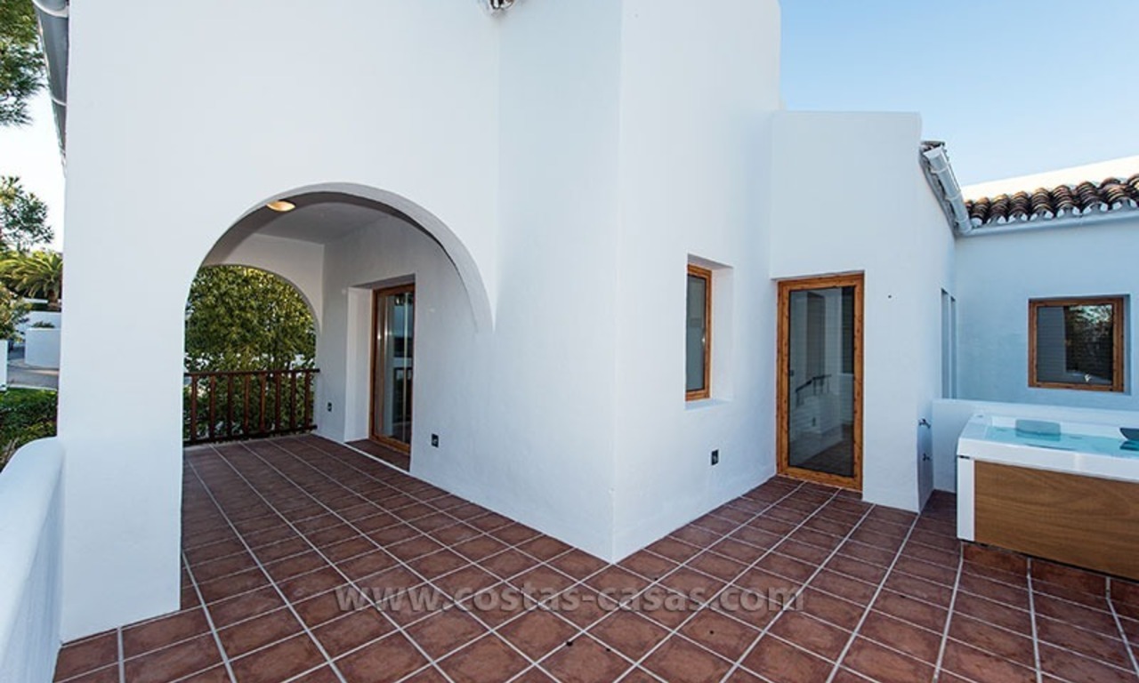 Villa for sale in Nueva Andalucia - Marbella 19