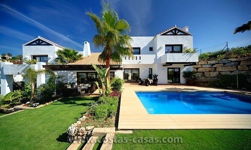 Second line golf contemporary luxury villa for sale in Marbella – Benahavis 