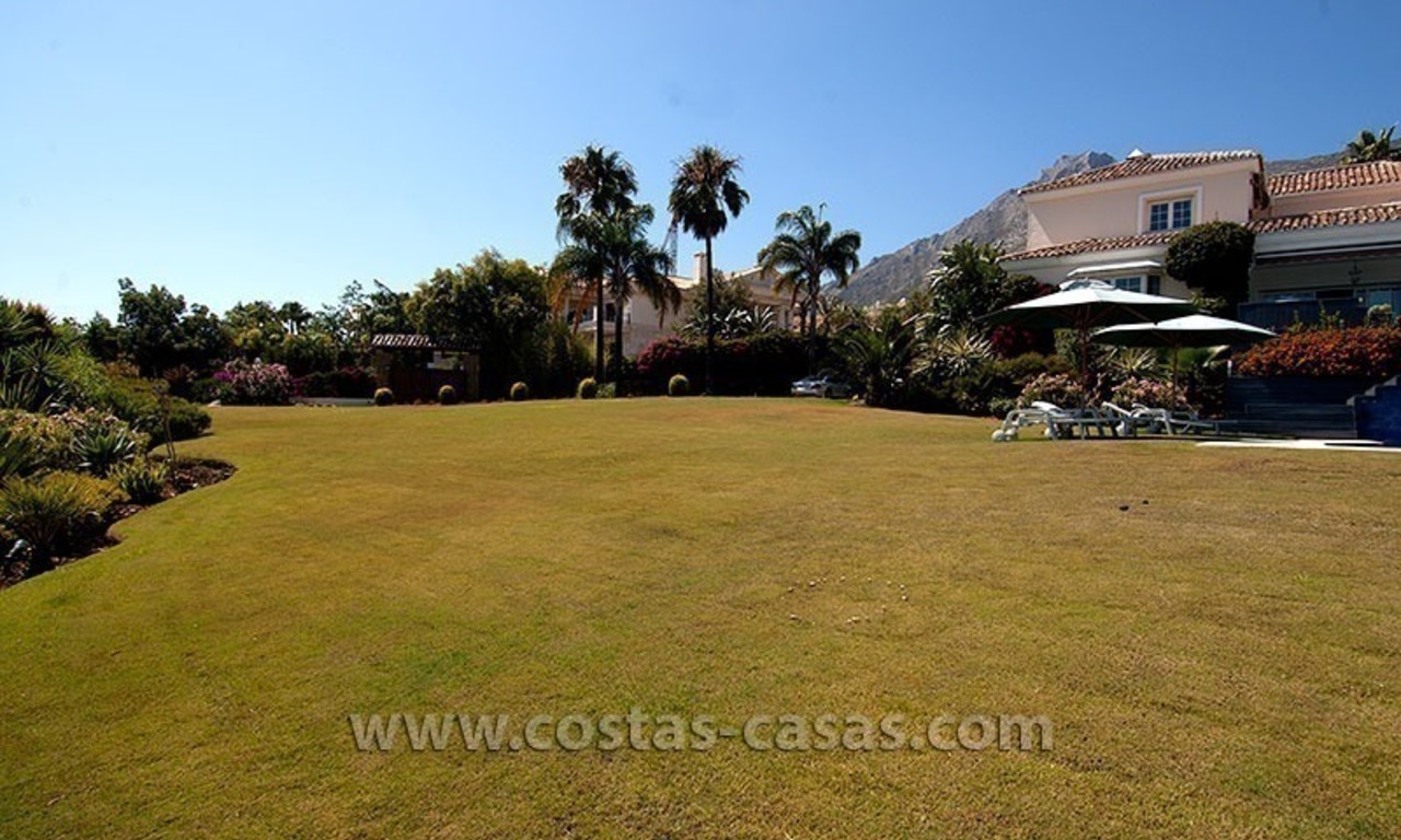 Luxury modern andalusian villa for sale in Sierra Blanca, Marbella 4