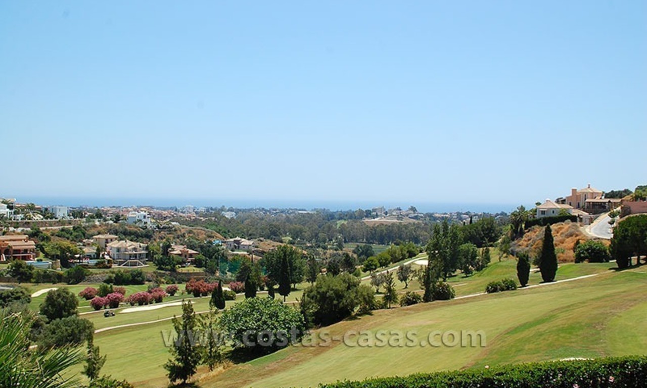 First line golf villa for sale in Marbella – Benahavis 8