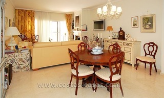 Bargain beachside penthouse apartment for sale, New Golden Mile, Marbella - Estepona 8