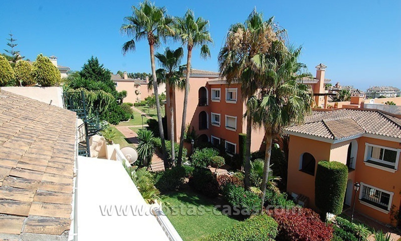 Bargain beachside penthouse apartment for sale, New Golden Mile, Marbella - Estepona 3