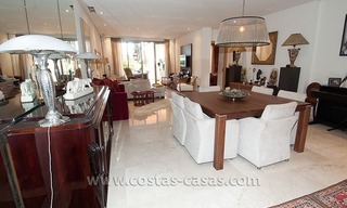 Exclusive luxury apartment to buy on the Golden Mile in Marbella 6