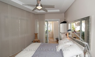 Luxury beachside apartment for sale in beachfront complex, New Golden Mile, Marbella - Estepona 9