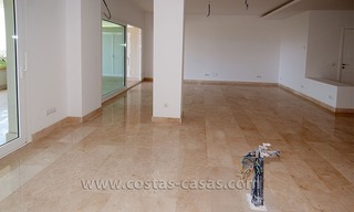 Modern apartments for sale in Nueva Andalucía - Marbella 4