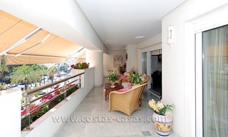 Beachside apartment for sale in Puerto Banus – Marbella 2