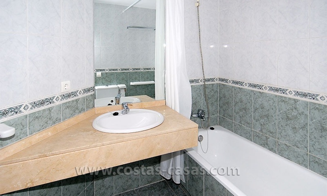 Bargain apartment for sale in Nueva Andalucia – Marbella 7