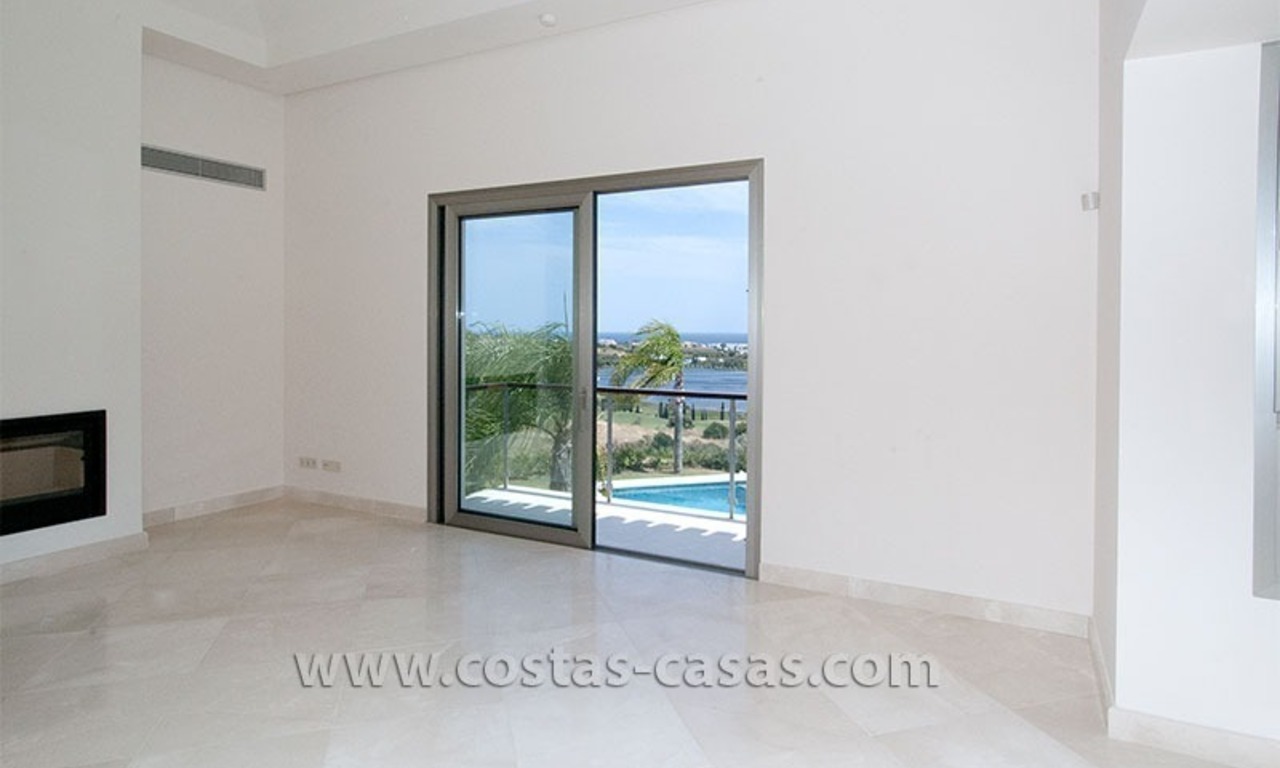 Modern andalusian style villa for sale, golf resort, New Golden Mile, between Marbella, Benahavis - Estepona 27