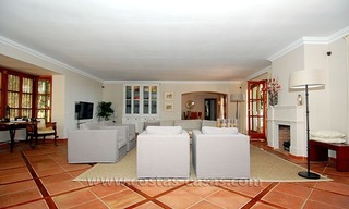 Luxury Rustic Villa to Buy in the Area of Marbella – Benahavís 13