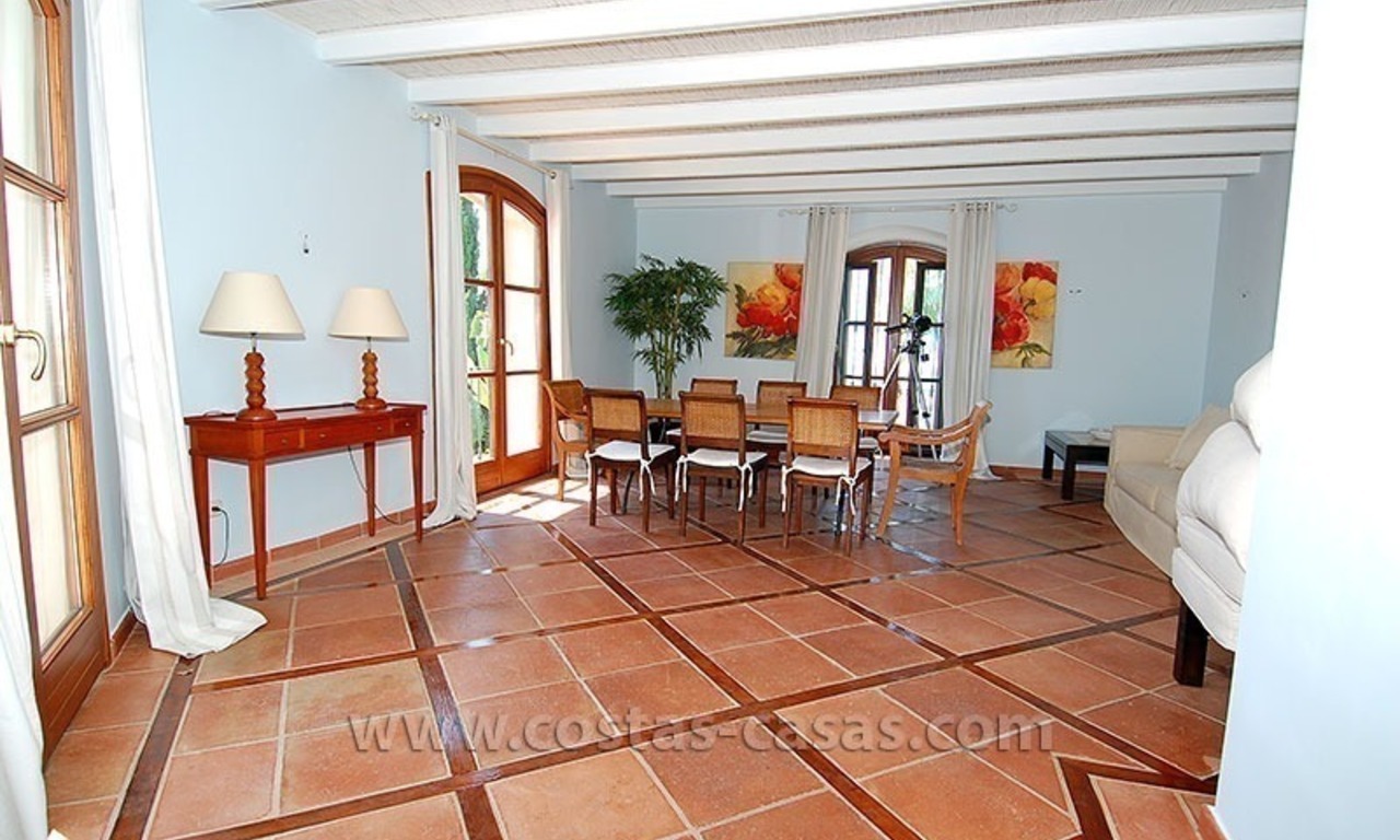 Luxury Rustic Villa to Buy in the Area of Marbella – Benahavís 32