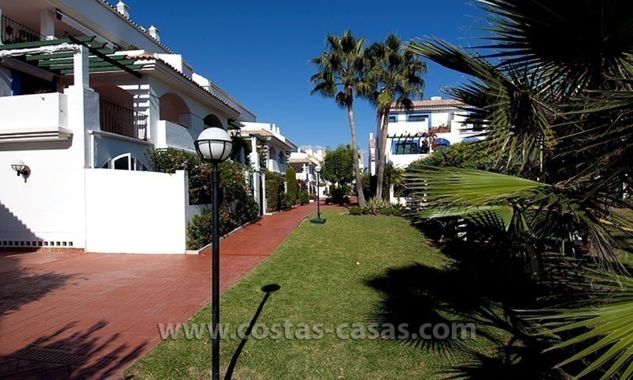 Mere Steps from the Beach. For sale: Apartment just west of Puerto Banús, Marbella 1