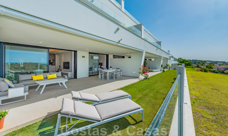 Ready to move in. Modern Apartments for sale in Nueva Andalucia, Marbella 26945