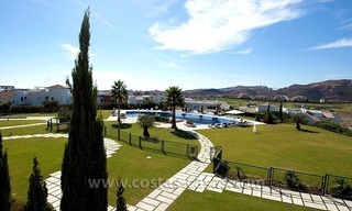 Contemporary, Luxury Golf Apartment for sale in Marbella - Benahavis 4