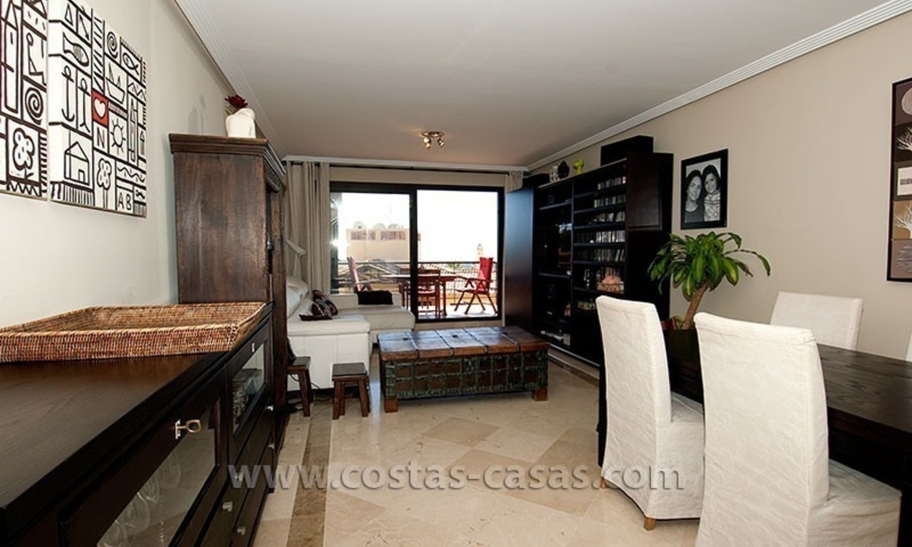 For Sale in Marbella – Benahavís: Apartment on the Golfcourse 8