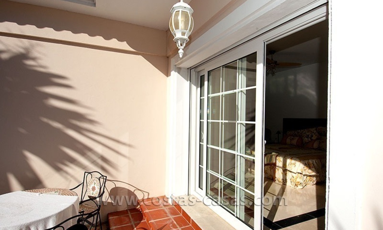 For Sale: Large, Well-Kept Villa in Marbella – Estepona 3