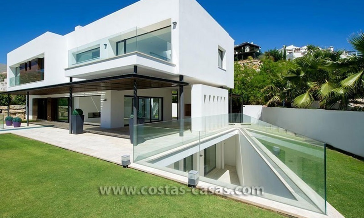 For Sale: Unique, Ultra-Modern, Brand-New Villa / Mansion in Benahavís 1