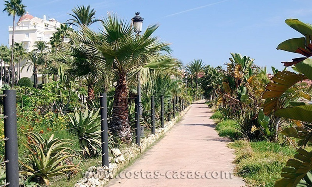 For Sale: New Beachside Apartments on the New Golden Mile between Marbella and Estepona 18