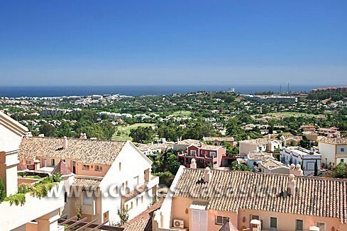For Sale: Spacious Duplex Penthouse in Nueva Andalucía – Marbella