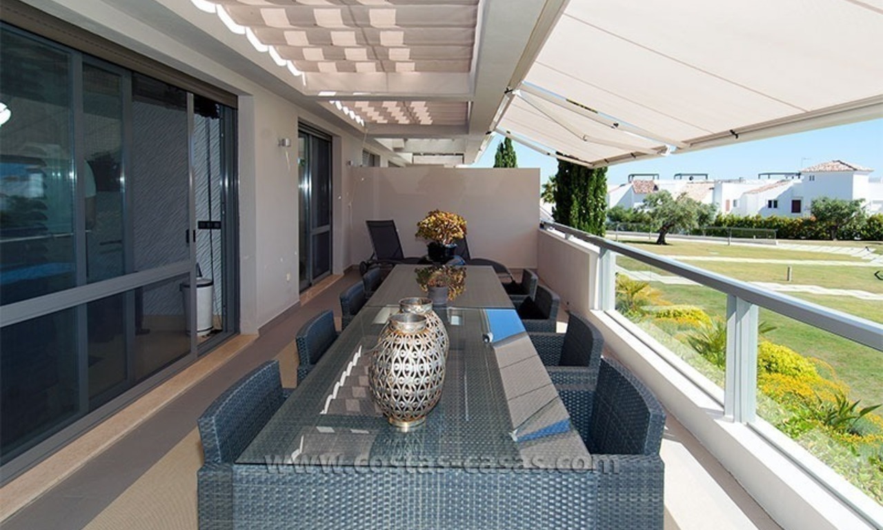 For Sale in the Marbella – Benahavís Area: Contemporary, Luxury Golf Apartment 2