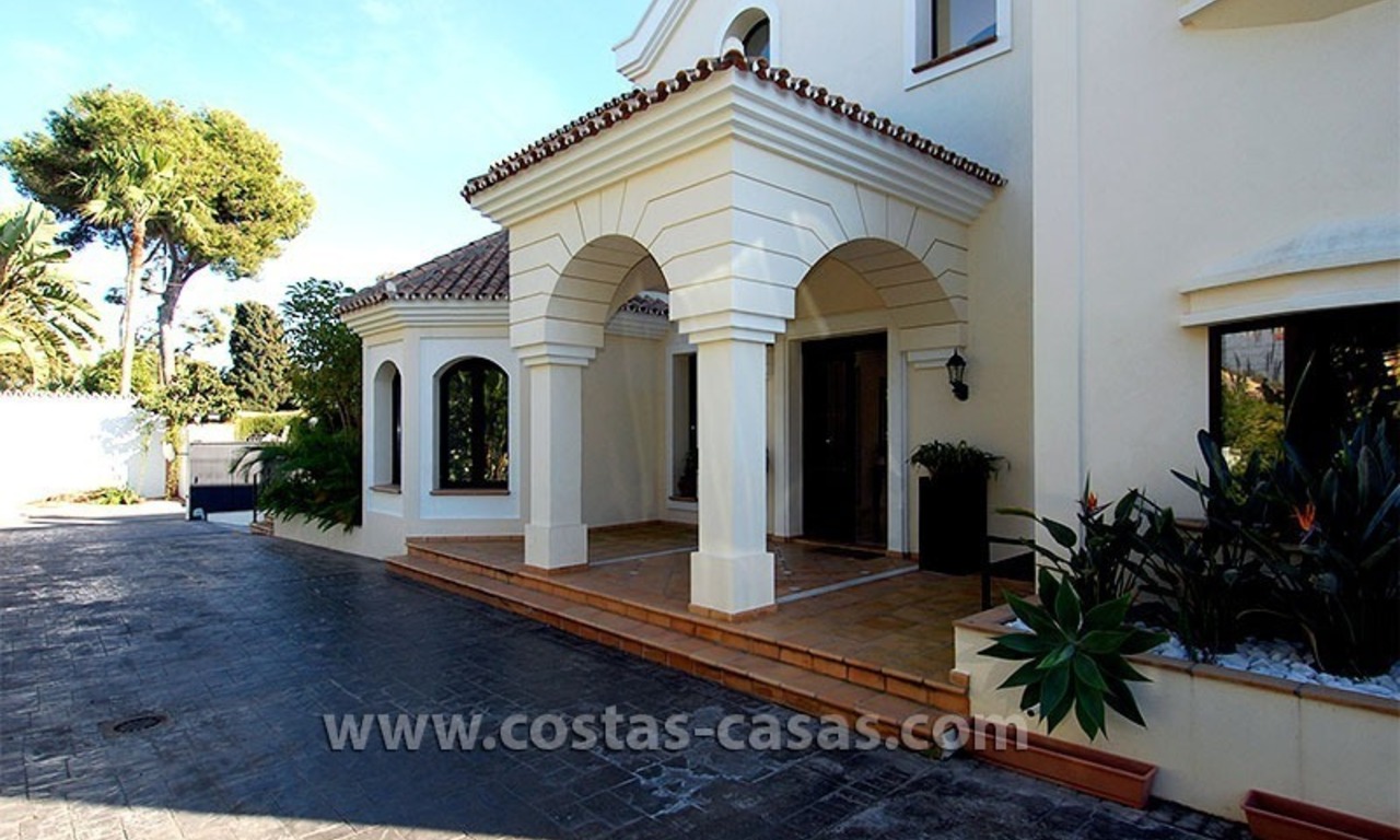 For Sale: Large Modern Luxury Beachside Villa in Marbella 7