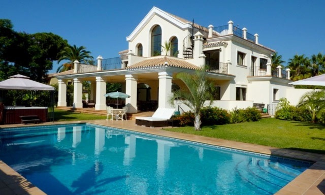 For Sale: Large Modern Luxury Beachside Villa in Marbella 0