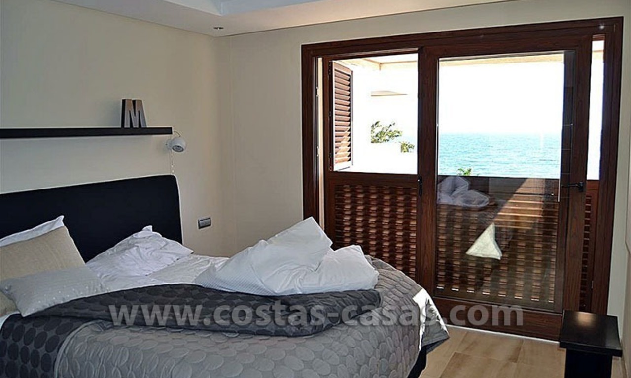 Modern Frontline Beach Apartments and Penthouse for sale on the New Golden Mile, Marbella – Estepona 15