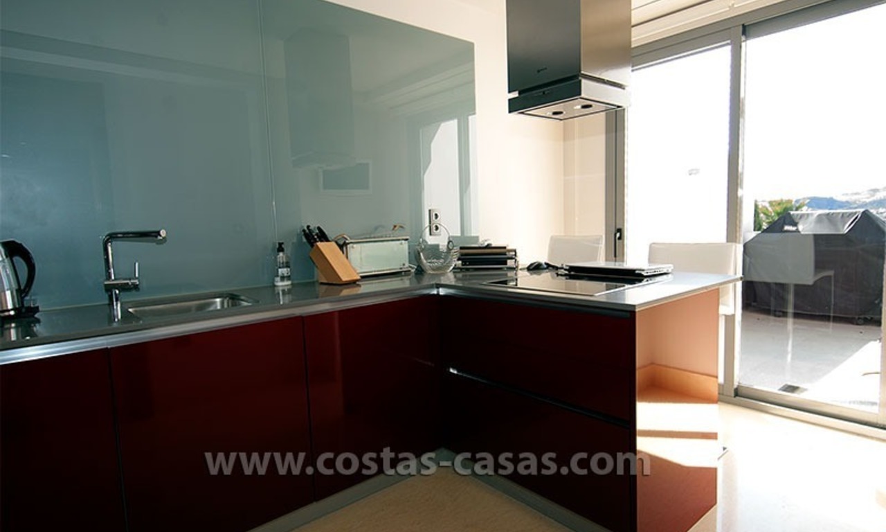 For Holiday Rent in the Marbella – Benahavís Area: Contemporary, Luxury Golf Apartment 9
