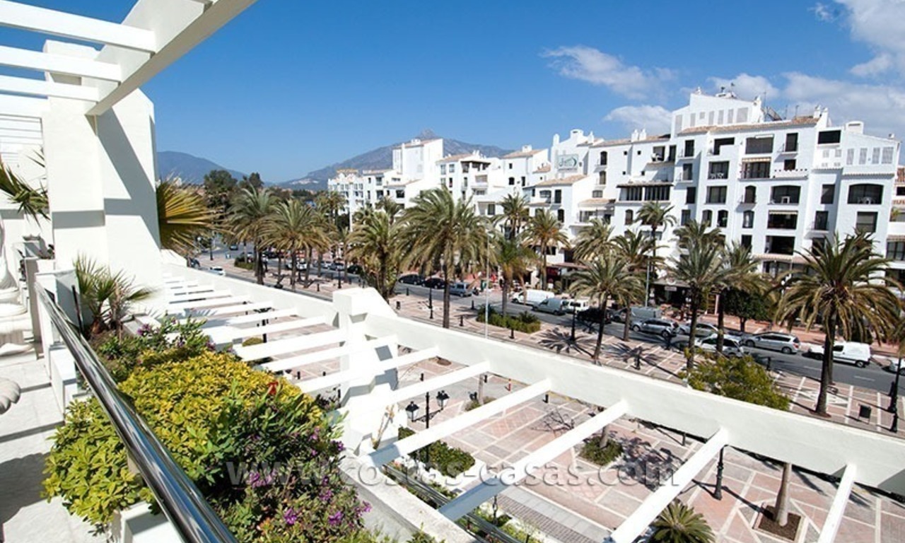 For Sale: Exclusive Apartment at Playas del Duque – Beachfront Estate in Puerto Banús, Marbella 1