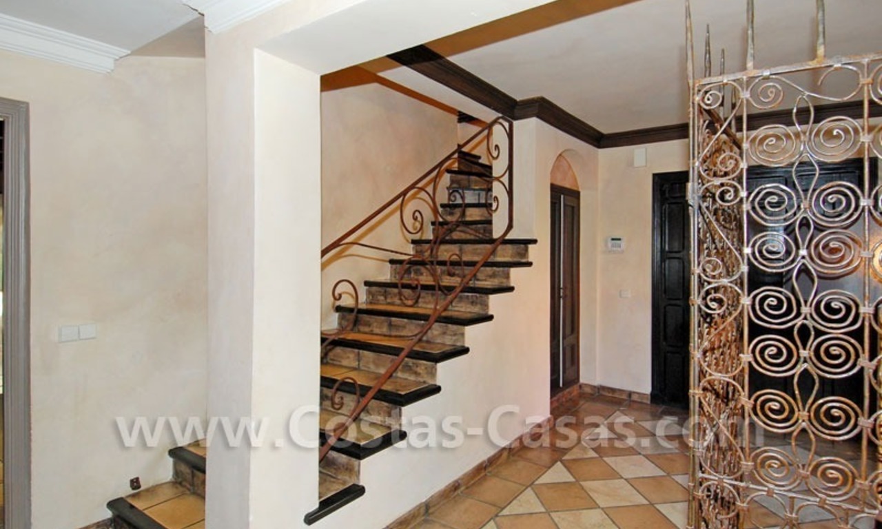 Rustic villa for rent on the Golden Mile in Marbella 13